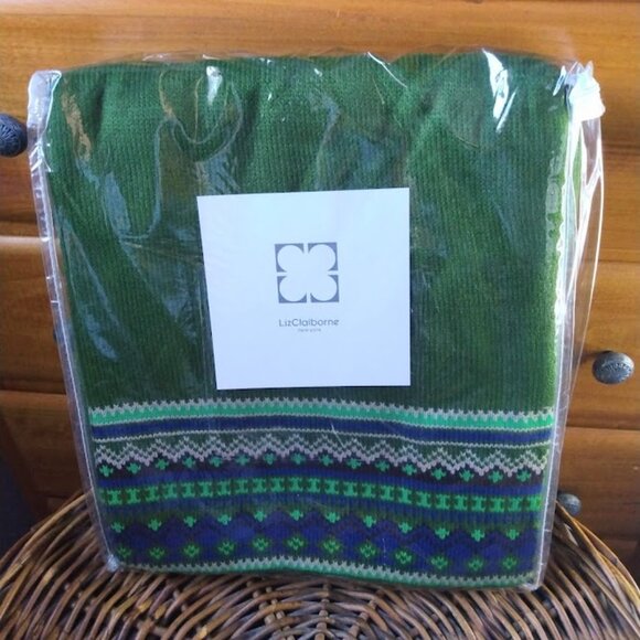 NWT Liz Claiborne NY~Green & Blue Fair Isle Decorative Throw Blanket 50 x 70 - Picture 1 of 7